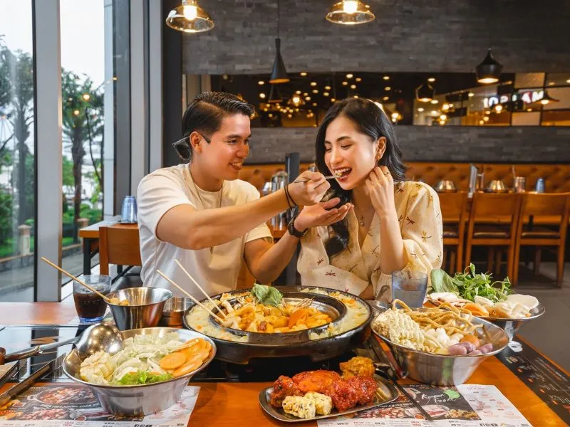 Ăn sập quán với 5+ địa điểm Buffet Tokbokki cực ngon tại Sài Gòn