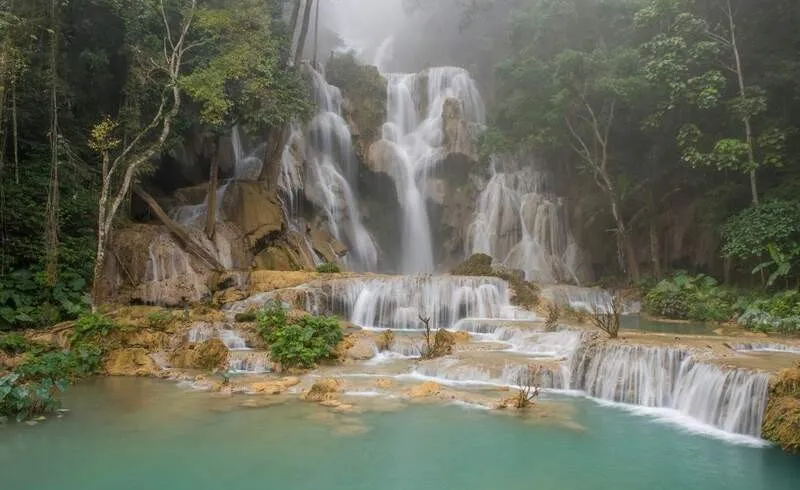 Chiêm ngưỡng vẻ đẹp thác Kuang Si, mỹ nhân xứ Luang Prabang