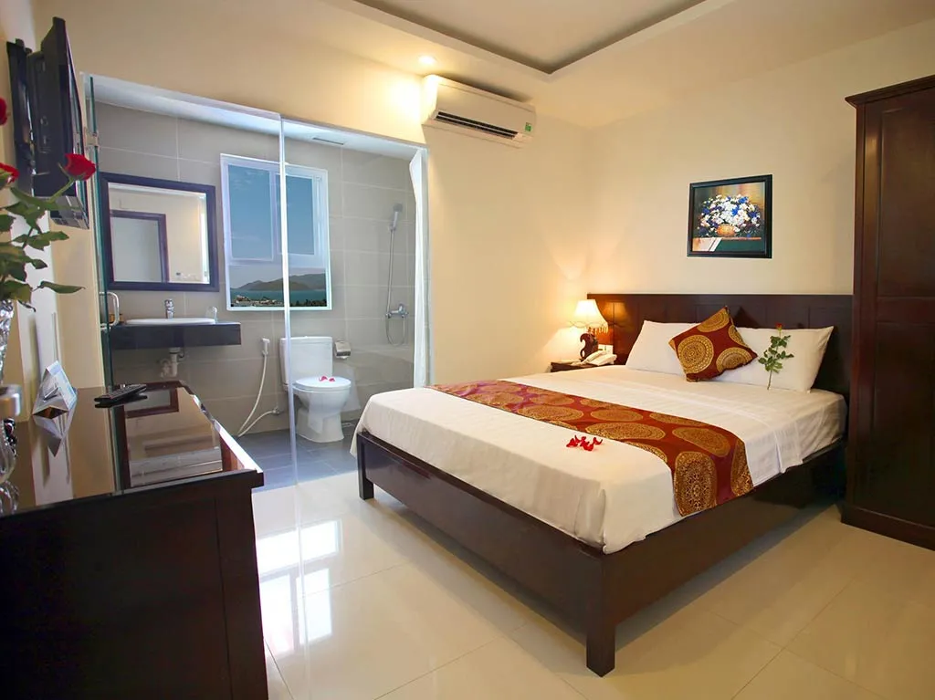 Cùng Azura Hotel khám phá thành phố Nha Trang sôi động