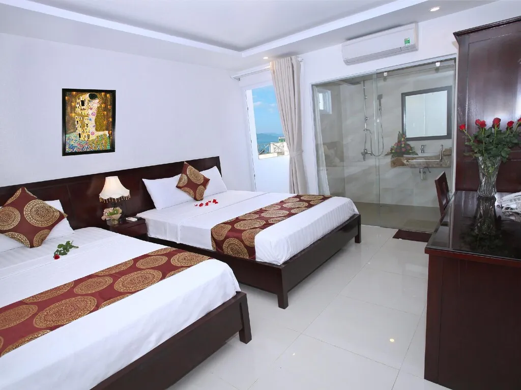 Cùng Azura Hotel khám phá thành phố Nha Trang sôi động