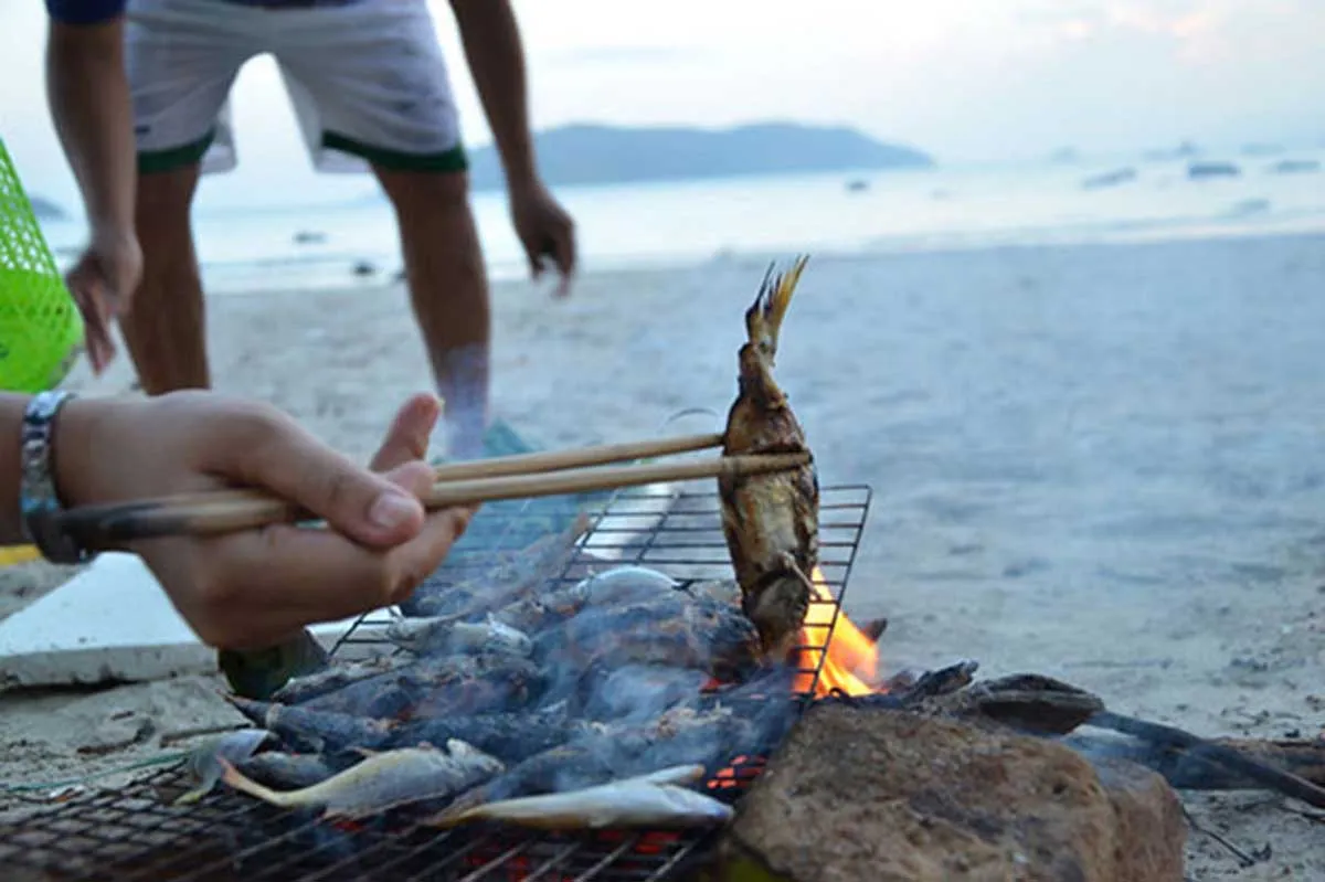 Đưa nhau đi trốn với Bãi Bàu (Bãi Bầu) Phú Yên thơ mộng