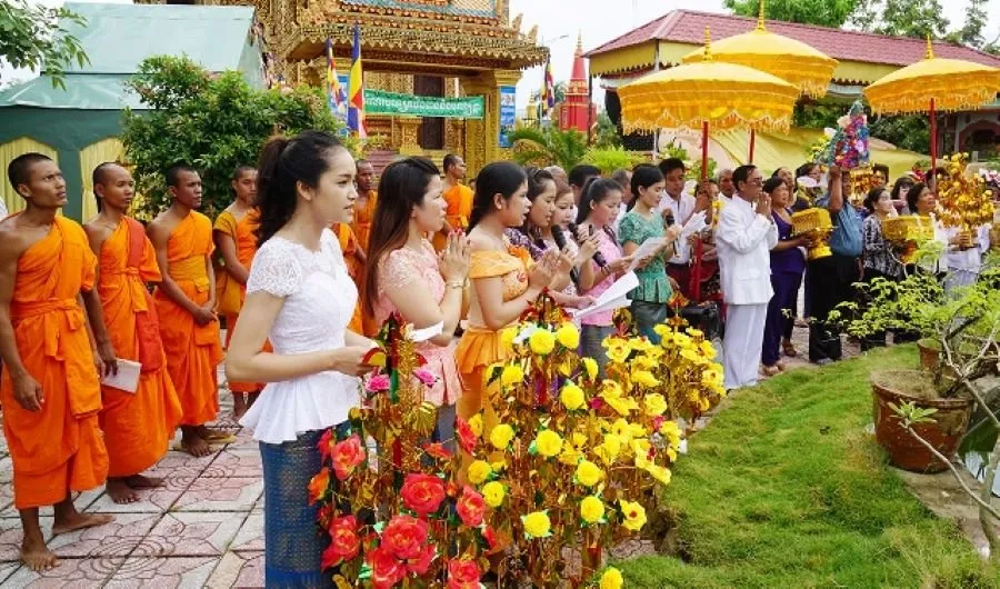 Lễ dâng y Kathina tại chùa Monivongsa, nét đẹp truyền thống Phật giáo Nam tông Khmer