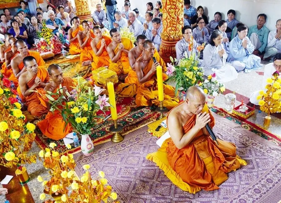 Lễ dâng y Kathina tại chùa Monivongsa, nét đẹp truyền thống Phật giáo Nam tông Khmer