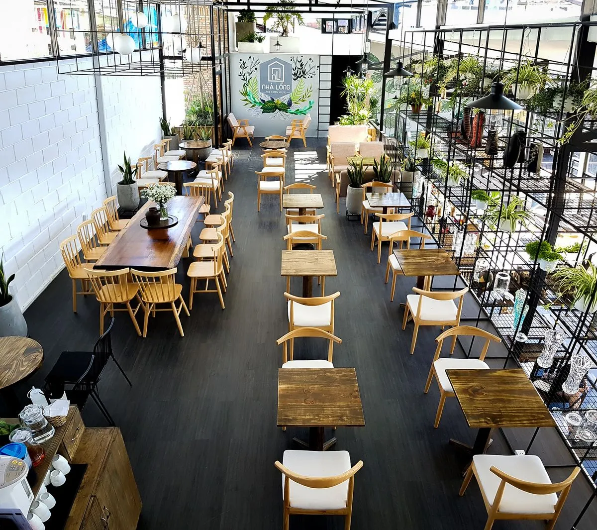 Nhà Lồng Coffee – Quán café lung linh với view thung lũng cực đẹp