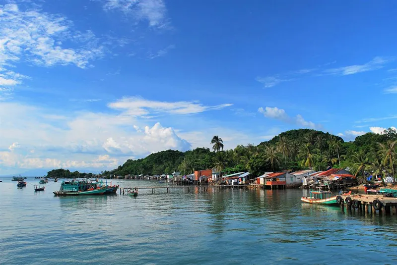 Phương tiện di chuyển đi đảo Hải Tặc chi tiết từ A đến Z