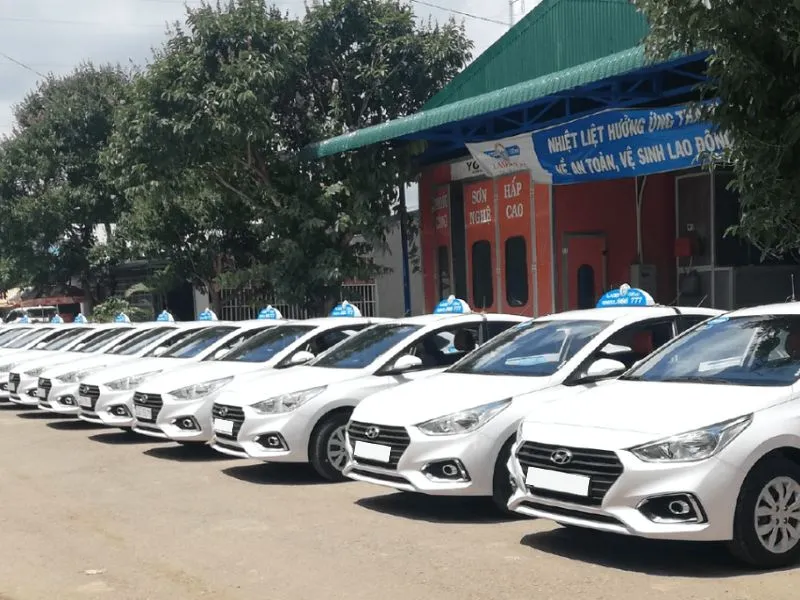 Top 7+ hãng taxi Long Khánh giá rẻ hoạt động 24/7