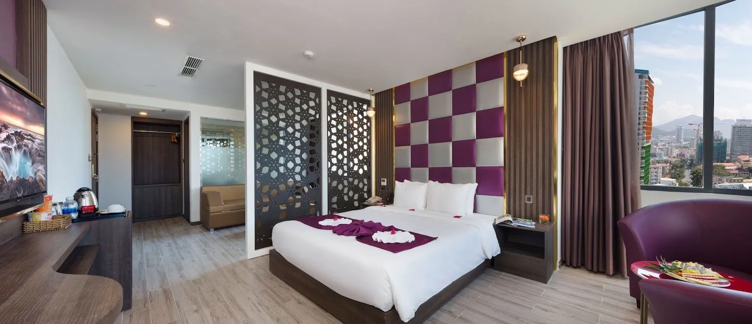 V Hotel Nha Trang – trải nghiệm phong cách Tây Âu tiêu chuẩn 4 sao