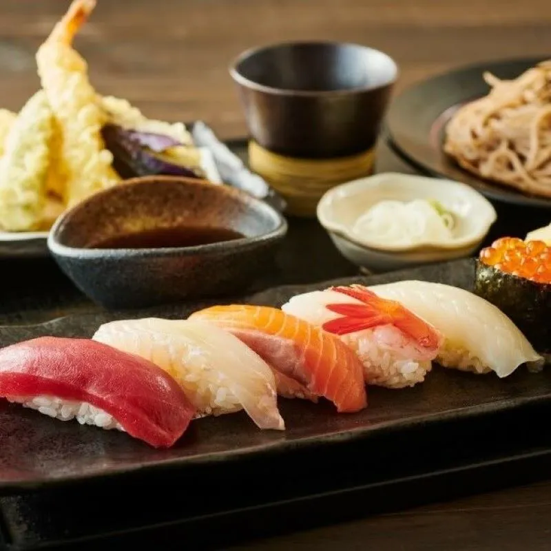 11 điểm bán sushi hấp dẫn bạn không nên bỏ qua khi đến Nhật