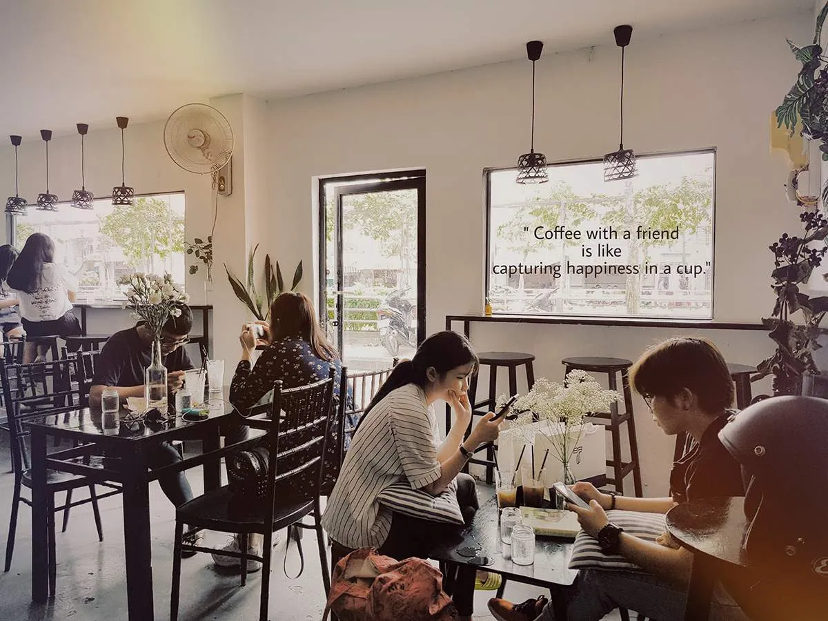 36 Coffee Studio và không gian tinh tế của sắc màu tương phản