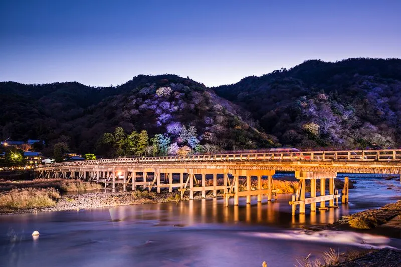 Arashiyama nơi tụ hội những viên ngọc tự nhiên tại Kyoto