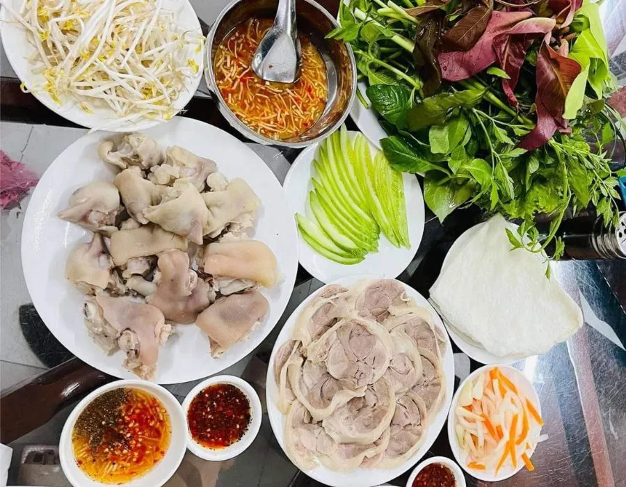 Bánh canh Trảng Bàng Năm Dung Hoàng Mười ngon đúng điệu