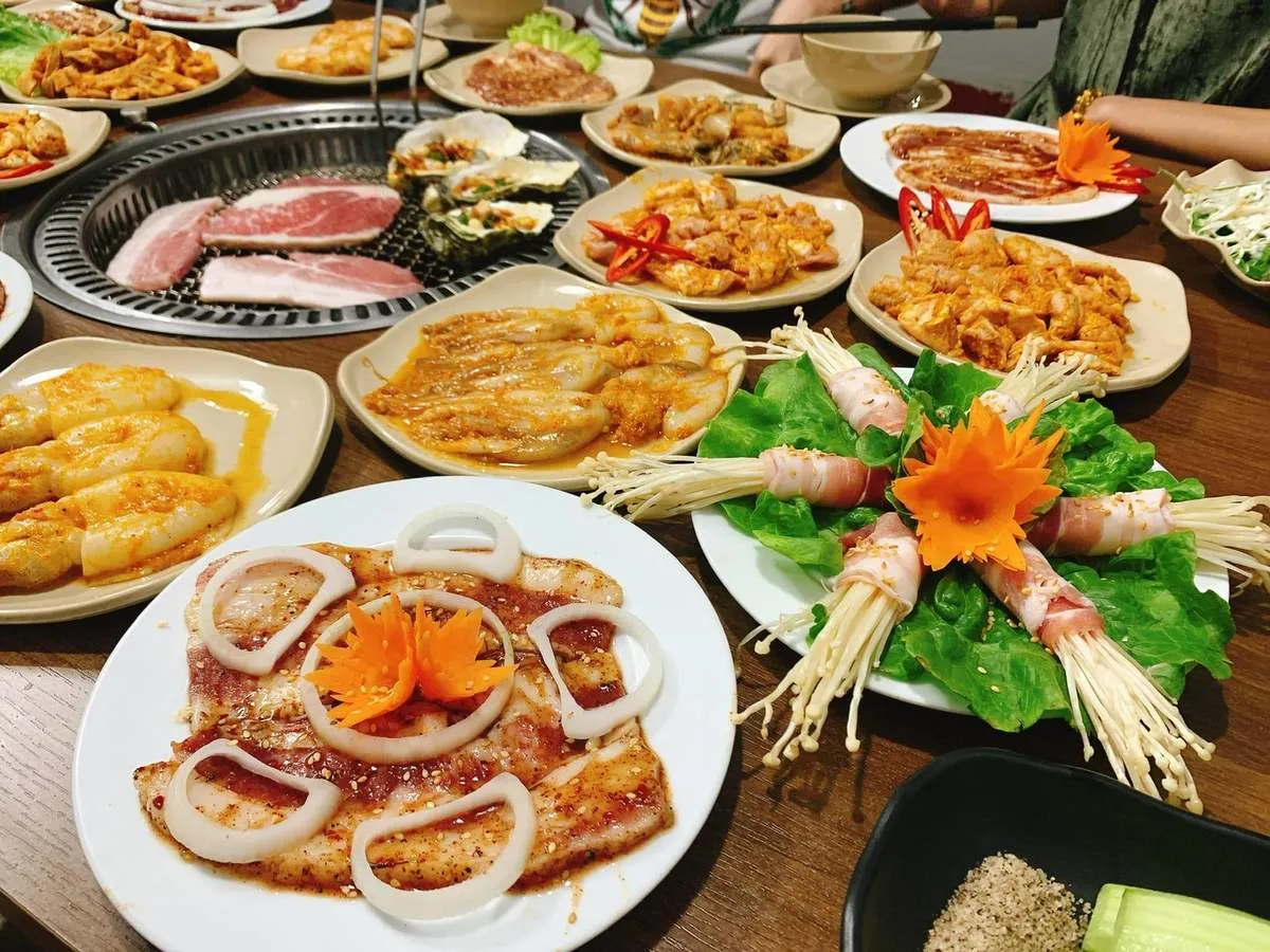 Bỏ túi top 5 địa chỉ ăn buffet Ninh Bình nổi tiếng