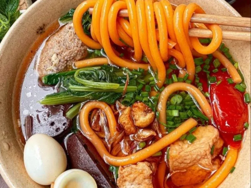 Bún đỏ Đăk Lăk: Món ăn gây thương nhớ, muốn ăn phải canh giờ