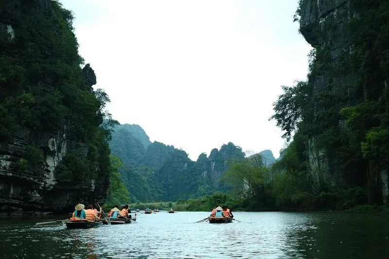 Check-in Ninh Bình với nét đẹp ngọt ngào như tranh vẽ