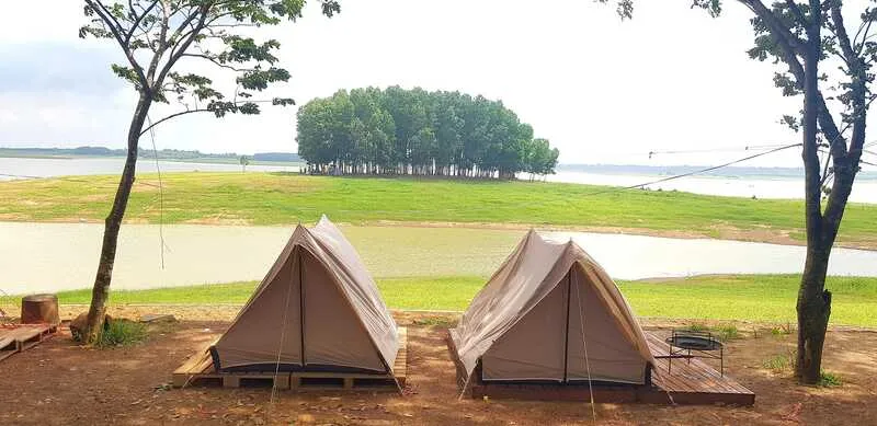 Chill cùng trải nghiệm camping Hồ Trị An cực lãng mạn