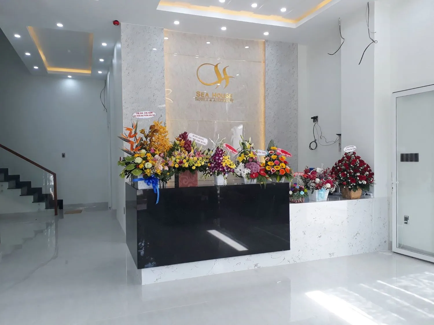 Chìm đắm vào sự ngọt ngào cùng Sea House Hotels and Apartments