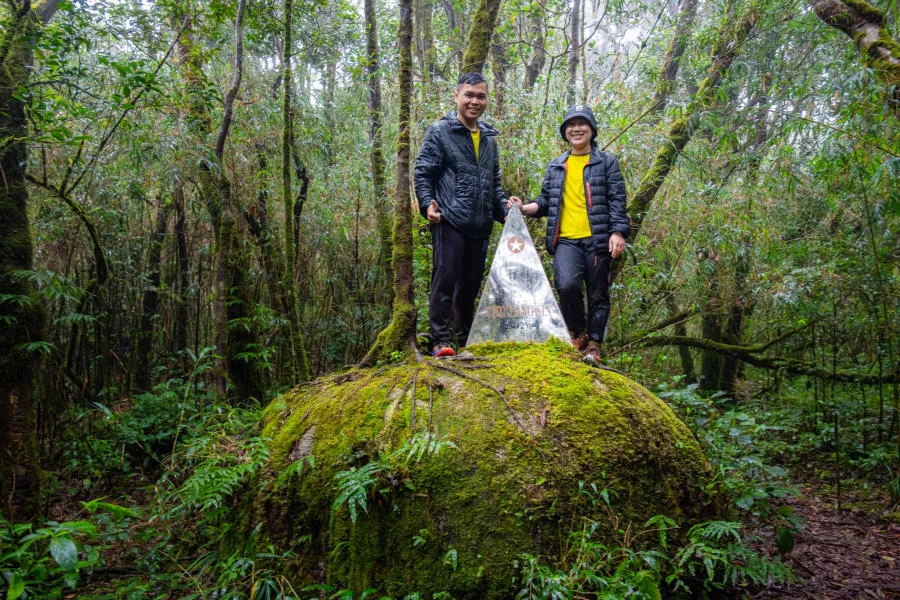 Chinh phục Chư Yang Sin cao thứ hai trên Tây Nguyên đại ngàn