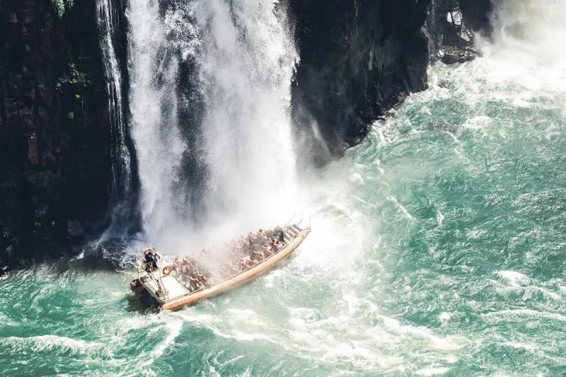 Chinh phục thác Iguazu hùng vĩ với vẻ đẹp đầy ấn tượng