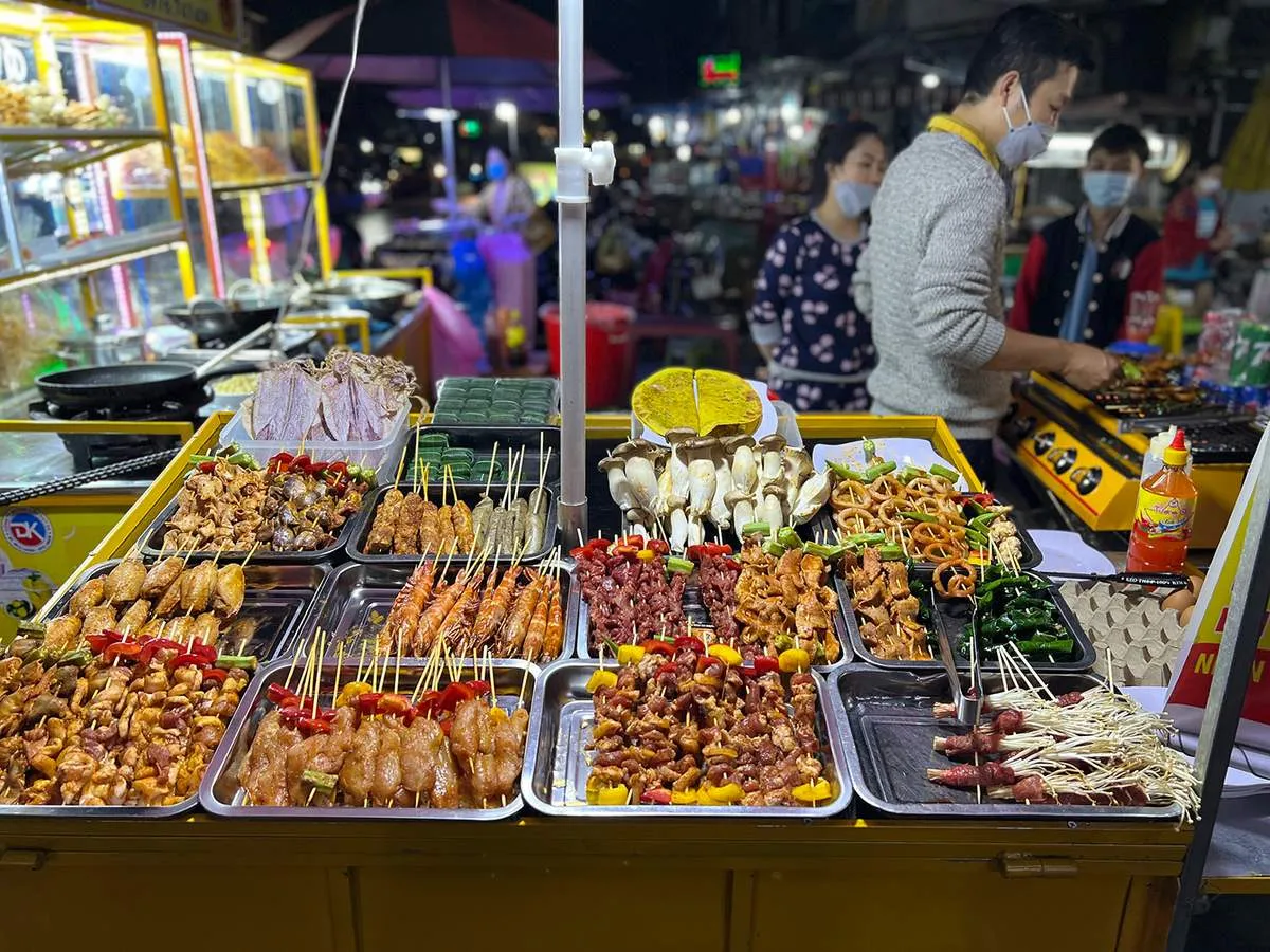 Chợ đêm Pleiku và thiên đường ẩm thực không thể bỏ lỡ