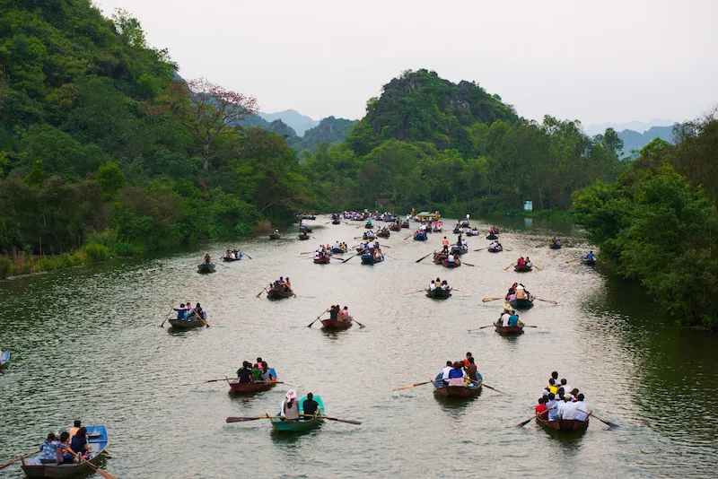 Chùa Hương Tích, vẻ đẹp của chốn thờ tự nơi lưng chừng dãy Hồng Lĩnh