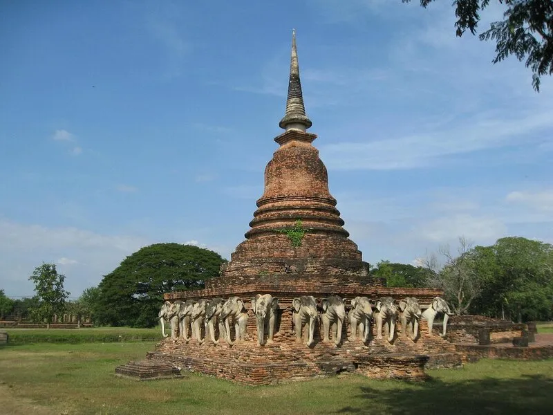 Cố đô Sukhothai nơi đón bình minh của hạnh phúc tại Thái Lan