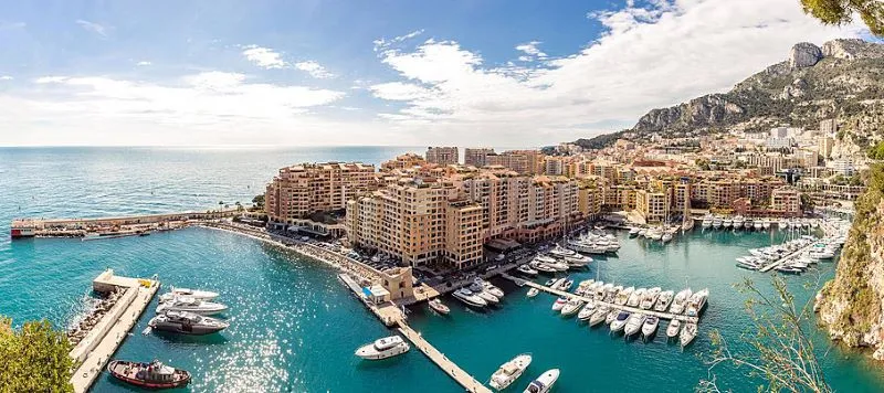 Có một Monaco xa hoa và lãng mạn để bạn mê mẩn