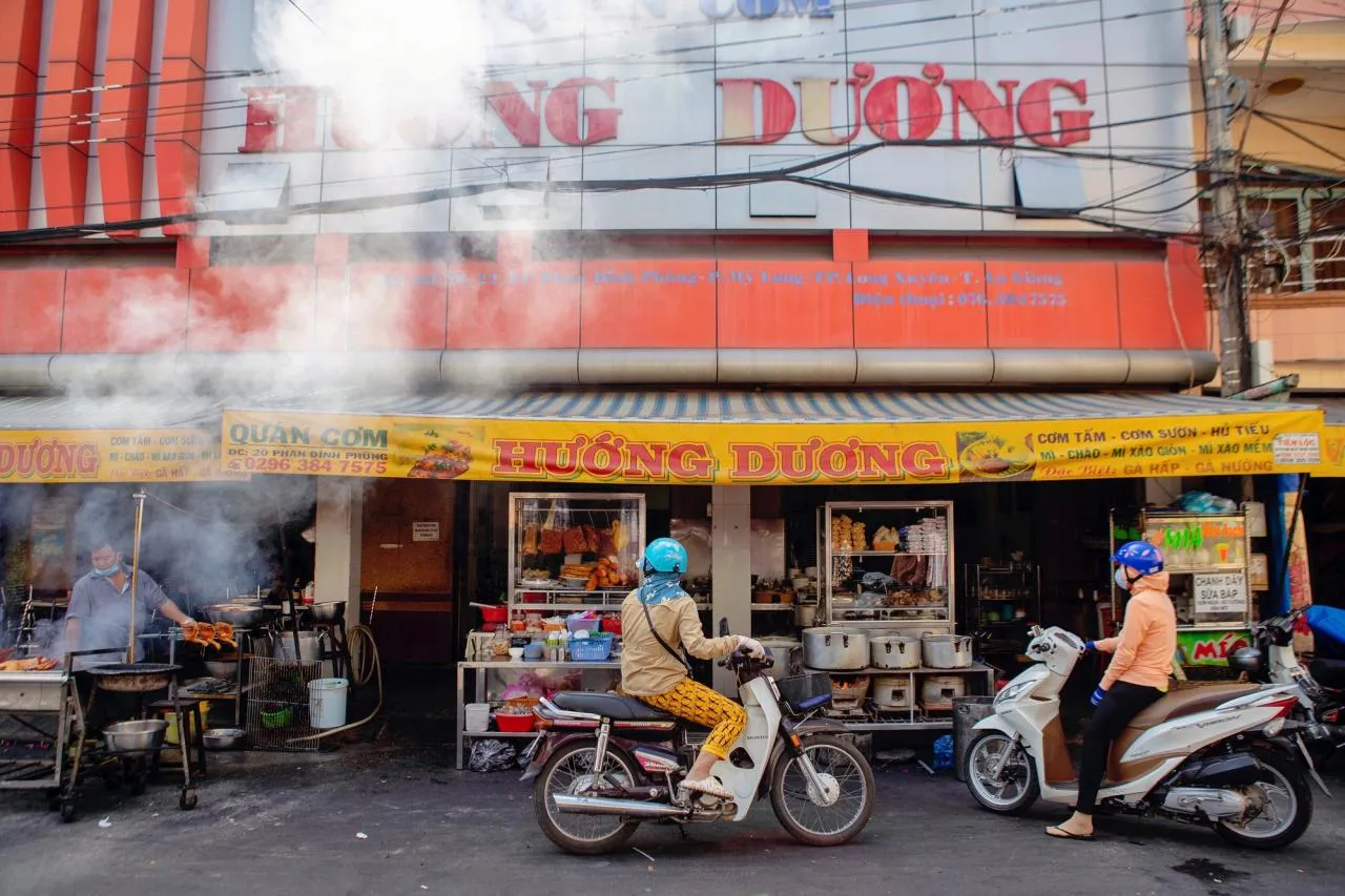 Cơm tấm Long Xuyên, món ăn đơn giản nhưng đầy cuốn hút