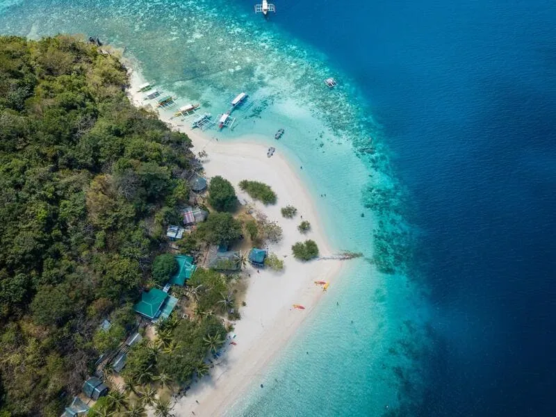 Coron Palawan, viên ngọc quý với sắc màu nguyên sơ của Philippines