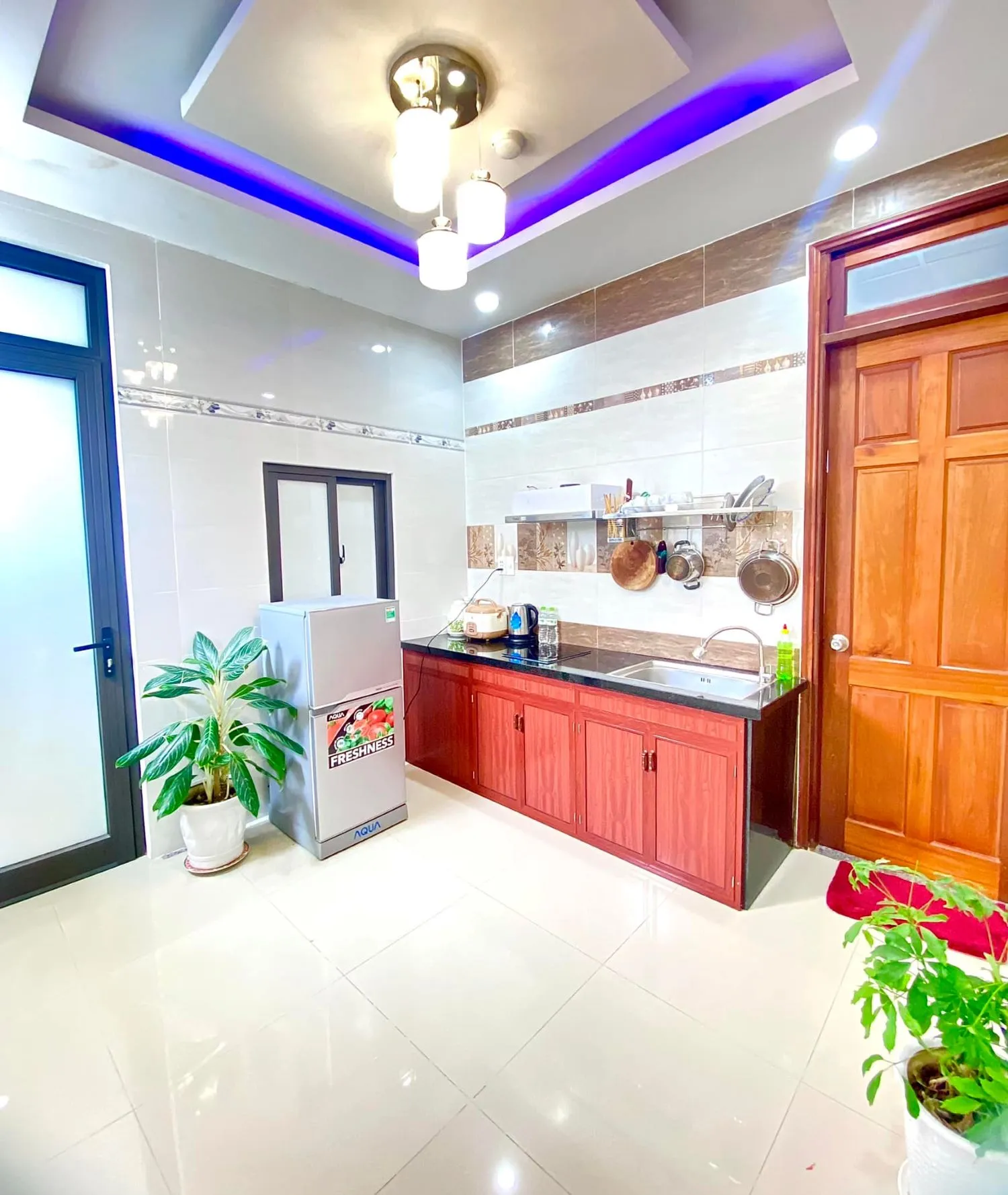 Cùng Shiny Homestay Da Nang chìm đắm vào không gian thoáng đãng, ngọt ngào