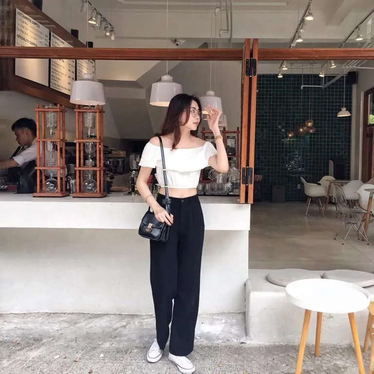 Đắm chìm vào sự tinh tế, lãng mạn, dịu dàng của 5 quán cafe view đẹp Đà Nẵng