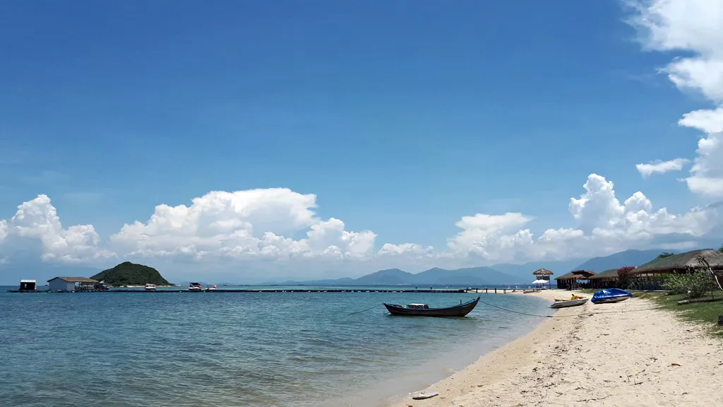 Đảo Điệp Sơn Nha Trang – Chuỗi 3 hòn đảo với con đường ẩn hiện độc đáo nhất Việt Nam