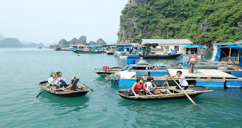 Đặt chân đến làng chài Ba Hang – Nhỏ bé, yên bình và thơ mộng