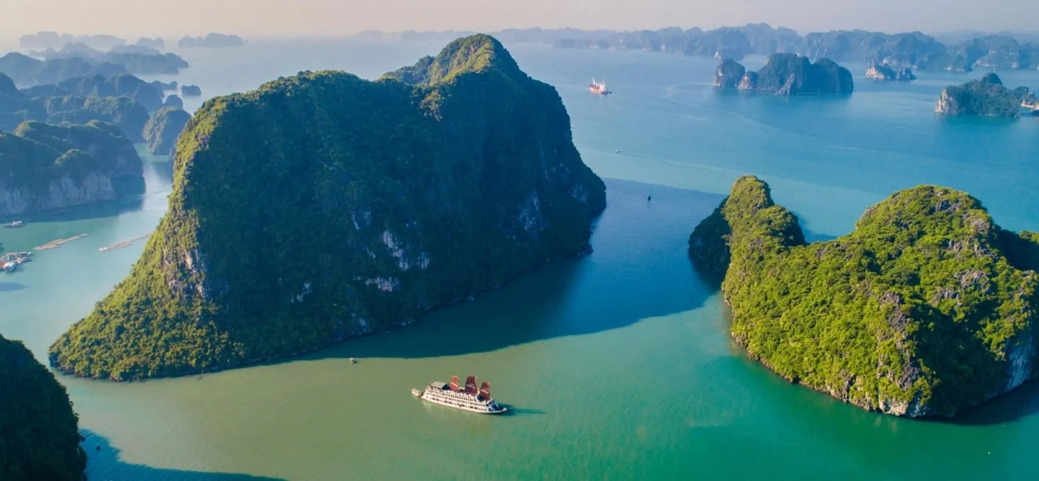 Đặt chân đến làng chài Ba Hang – Nhỏ bé, yên bình và thơ mộng