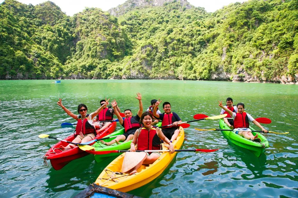 Đặt chân đến làng chài Ba Hang – Nhỏ bé, yên bình và thơ mộng