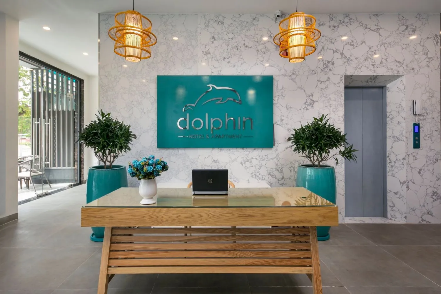 Đến Dolphin Hotel and Apartment để trải nghiệm những dịch vụ tiện nghi hấp dẫn