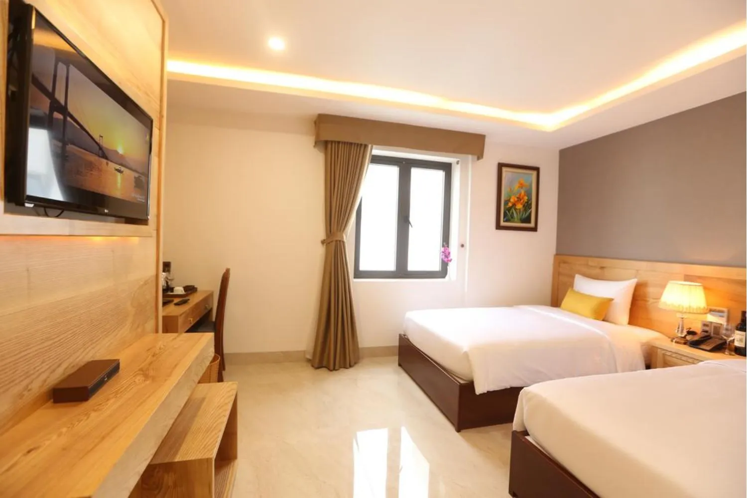 Đến với Sunny Ocean Hotel And Spa để cảm nhận sự tinh khiết của biển cả