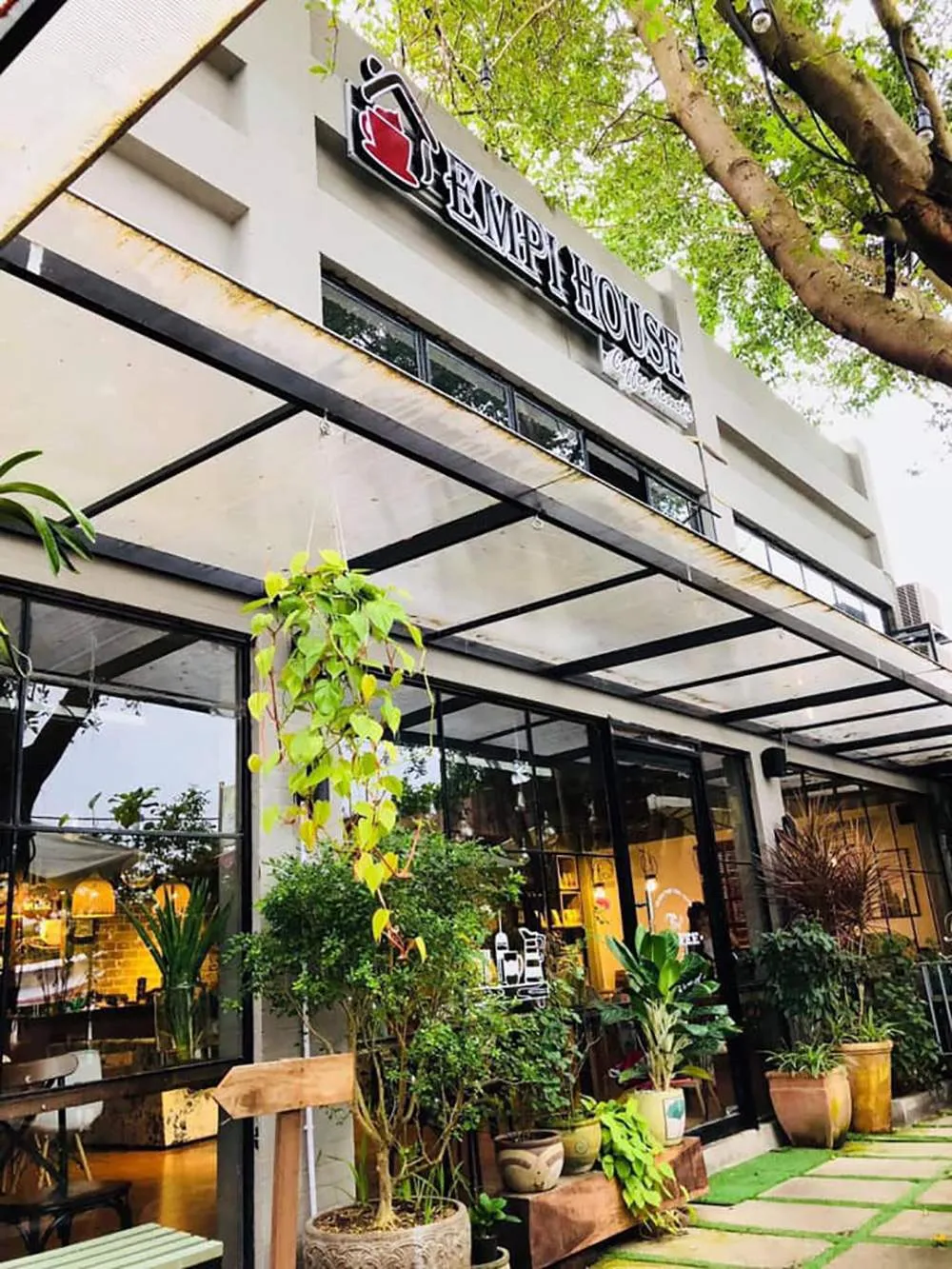 Điểm danh Top quán cafe view đẹp Cần Thơ siêu xịn