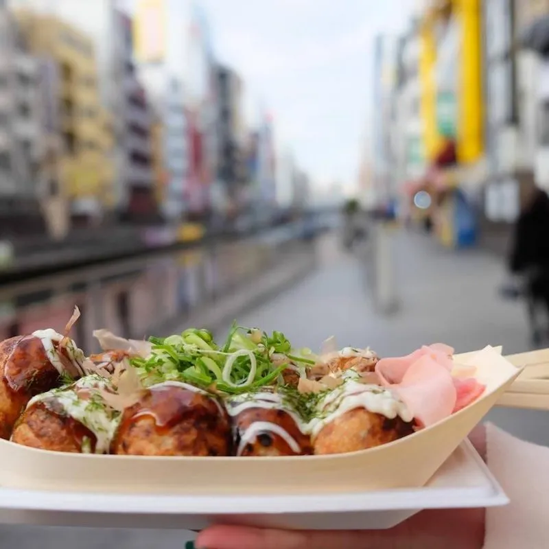 Dotonbori, thiên đường ẩm thực đường phố thu hút bao người