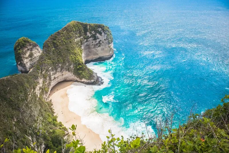 Du lịch Bali thì đừng bỏ lỡ Đảo Nusa Penida với vẻ đẹp huyền thoại