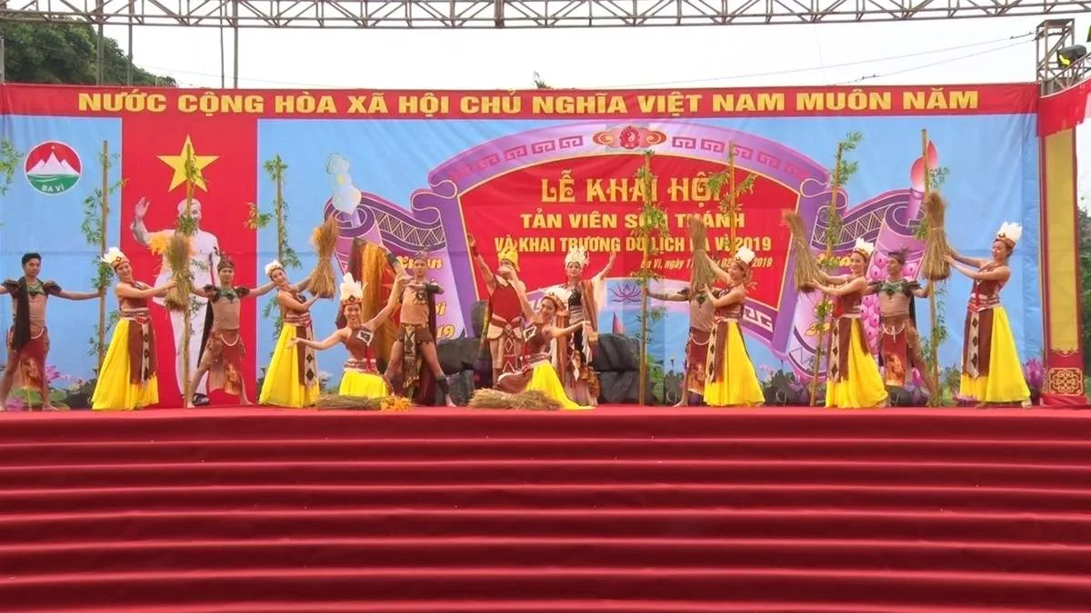 Đủ màu sắc mùa lễ hội Tản Viên Sơn Thánh của vùng đất Ba Vì linh thiêng