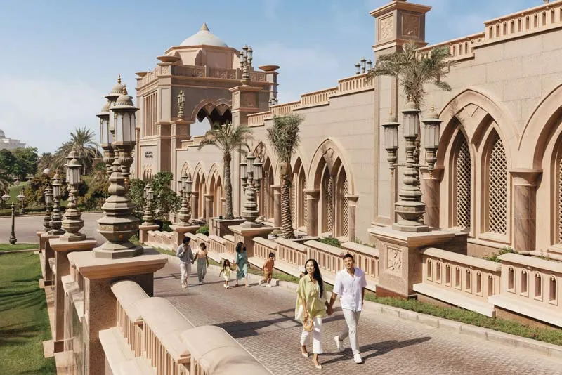 Emirates Palace, khách sạn dát vàng 7 sao xa hoa bậc nhất Abu Dhabi