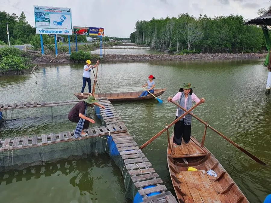 Ghé Điểm du lịch cộng đồng Hoàng Hôn, khám phá sông nước Cà Mau