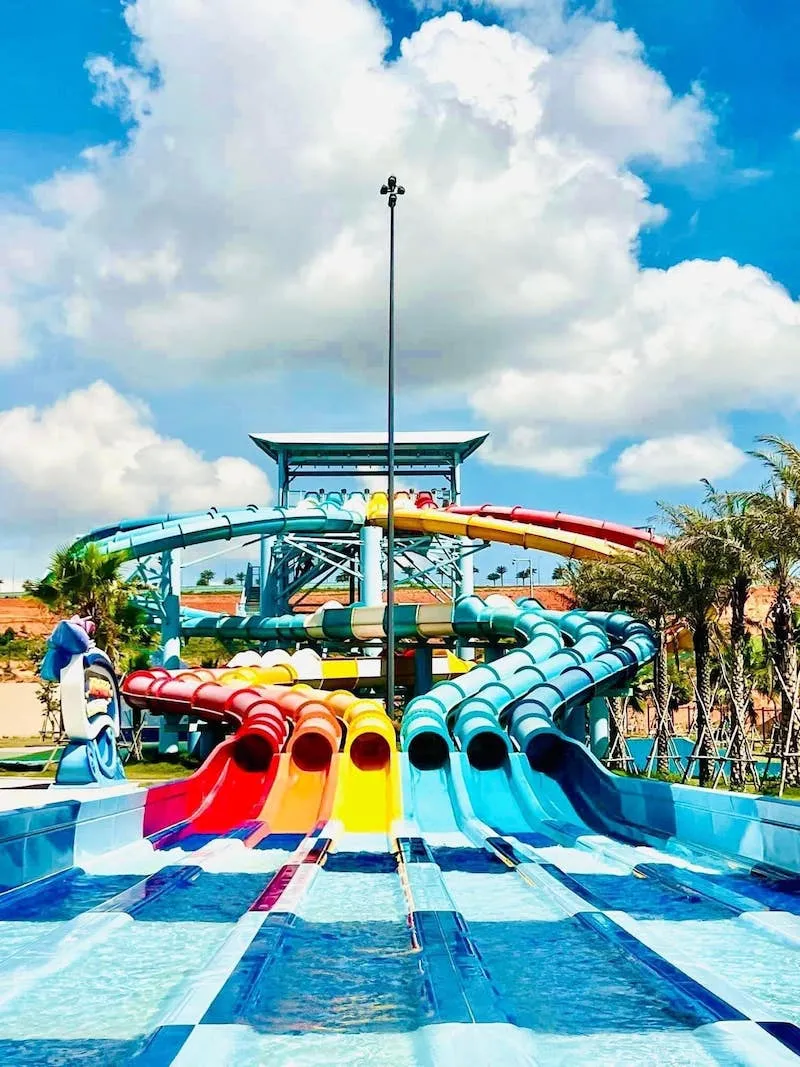 Giải mã công viên nước Florida Water Park Phan Thiết, điểm vui chơi mới toanh tại Novaworld