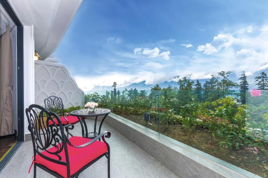 Giải mã sức hút kỳ diệu có 1-0-2 của Silk Path Grand Resort & Spa Sapa xa hoa, thơ mộng