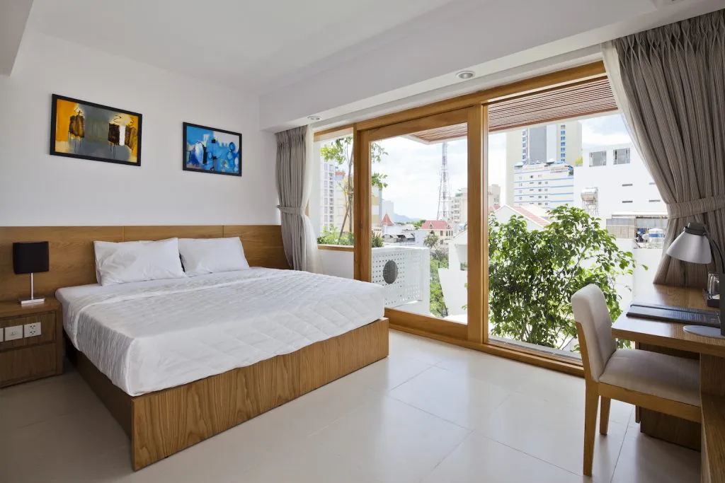 Golden Holiday Hotel Nha Trang, lối kiến trúc ‘xanh’ nổi bật