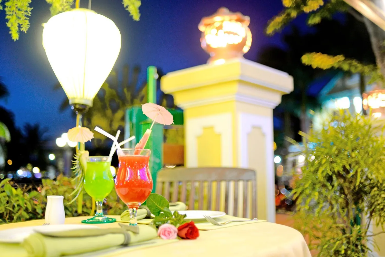 Green Heaven Restaurant Hoi An – Nhà hàng sở hữu tầm nhìn tuyệt đẹp nhìn ra quảng trường sông Hoài