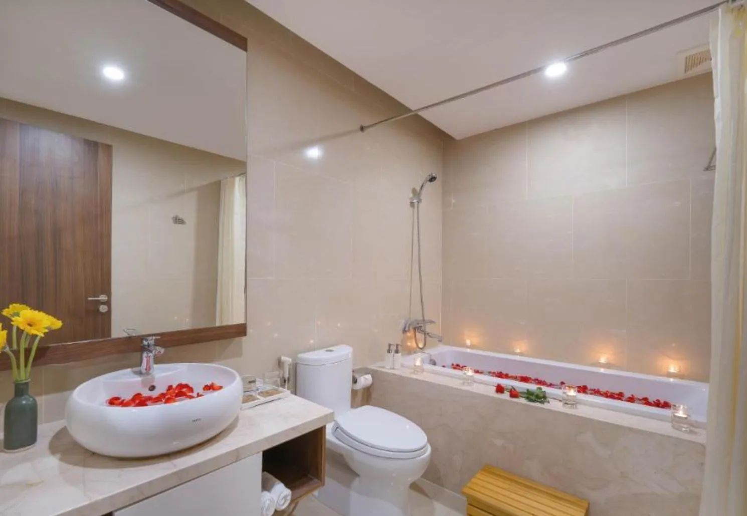 Hadana Boutique Hotel Danang, khách sạn 4 sao giá cả cực kì phải chăng