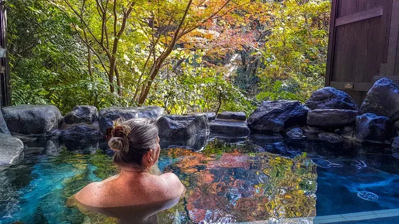 Hakone onsen, thị trấn suối nước nóng tự nhiên tại Nhật Bản