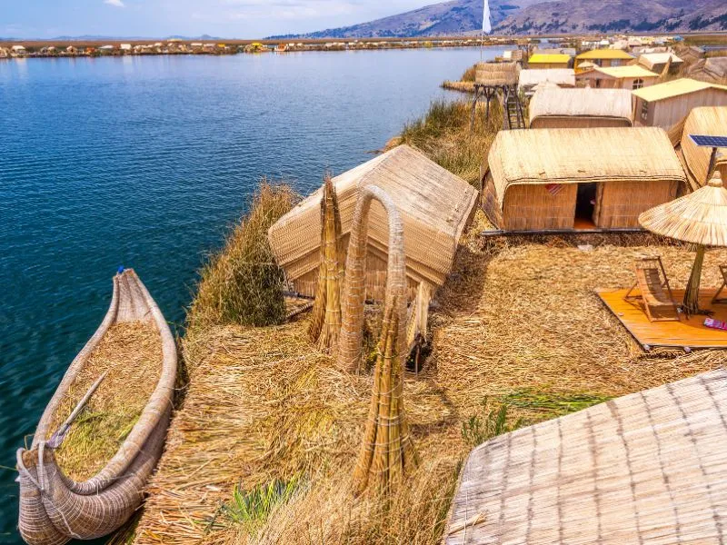 Hồ Titicaca, khám phá viên ngọc quý của Peru