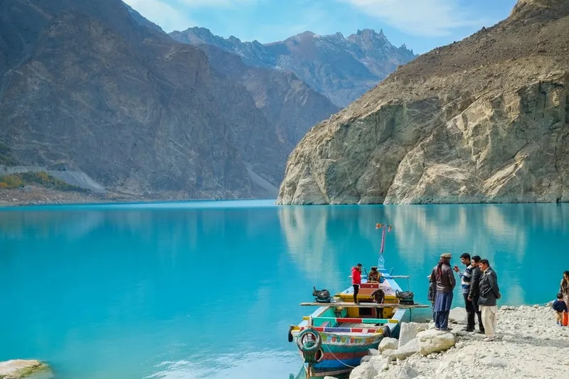 Hòa mình vào thung lũng Hunza Pakistan với vẻ đẹp hoang sơ